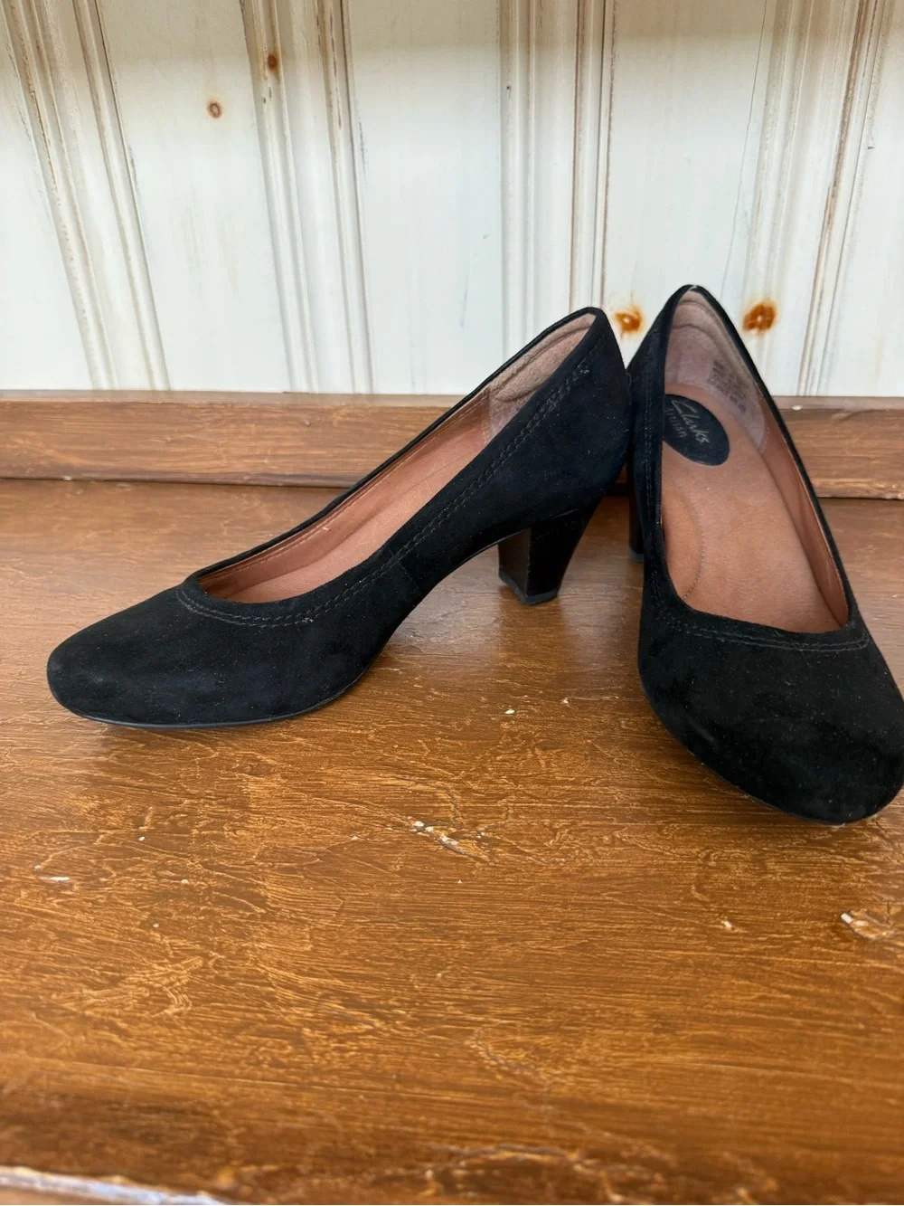 Clarks Artisan Black Suede Women's Slip-On  2” heel- 7W